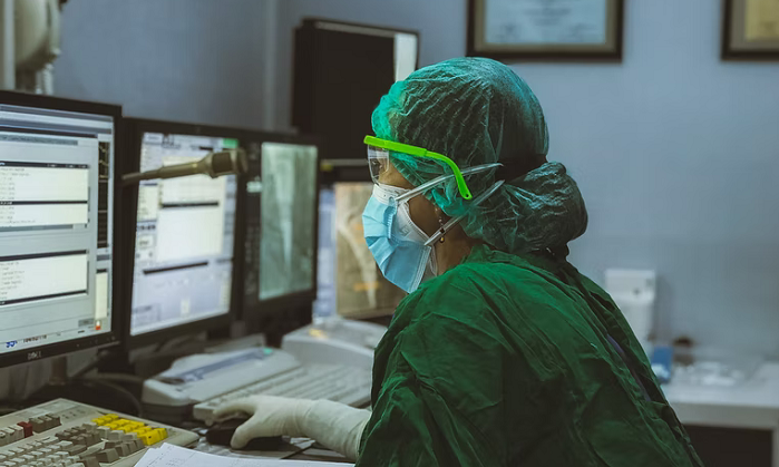 Using Big Data in Healthcare: Applications, Benefits & Challenges