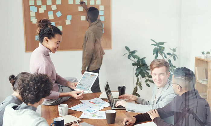 How Data-Driven Decision-Making Transforms Internal Business Operations